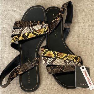 Zara Sandals, Size: EU: 39 USA: 8